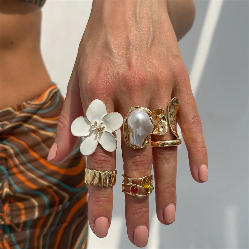 Geometric Petal Flower Gold Jewelry for Women, Fashion Design Rings in Set, Party Girl Cool Punk Design Rings, Bohemian Vintage Design Rings in Set