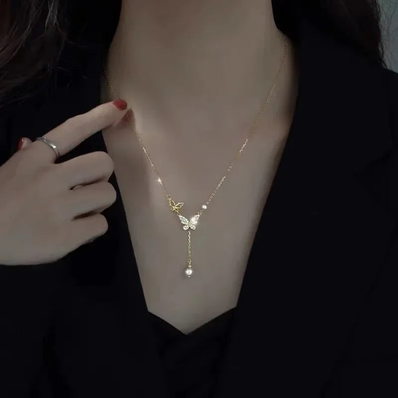 Gold Silver Heart Necklace, Vintage Heart Pendant Necklace, The Jewelry of the Heart