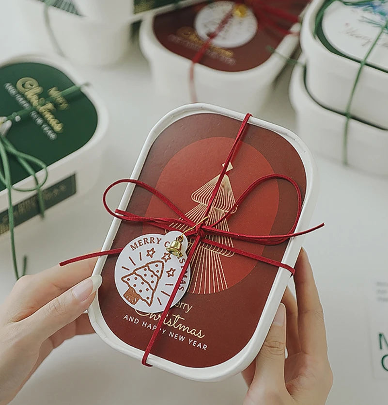 Holiday Soothing Aromatherapy Candle for Festive Season, Cute Collection & Decoration