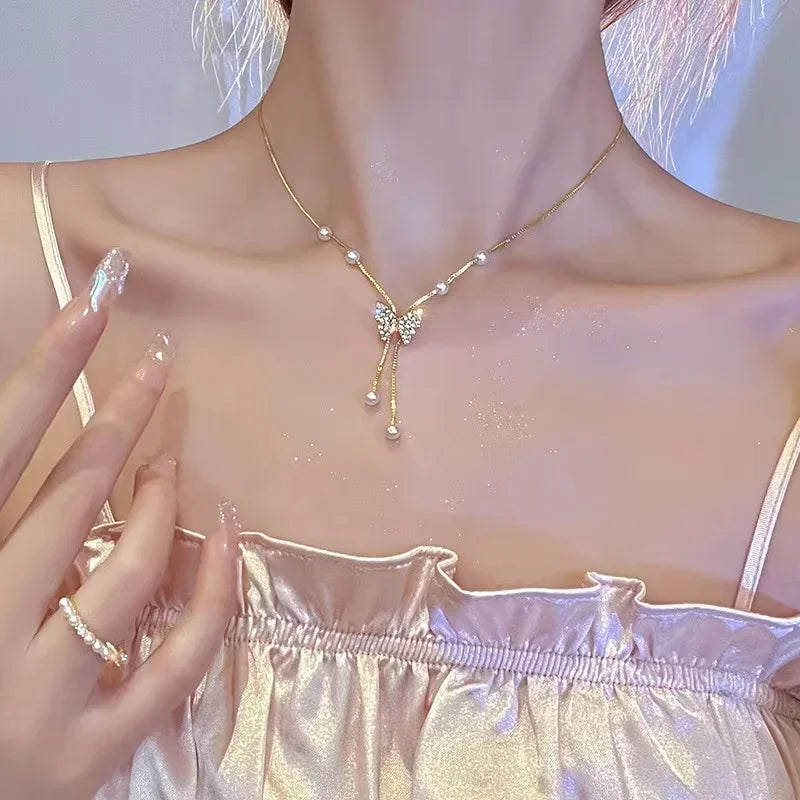 Gold Silver Heart Necklace, Vintage Heart Pendant Necklace, The Jewelry of the Heart