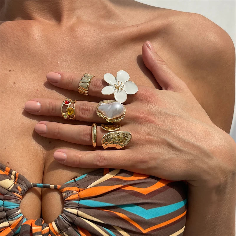 Geometric Petal Flower Gold Jewelry for Women, Fashion Design Rings in Set, Party Girl Cool Punk Design Rings, Bohemian Vintage Design Rings in Set