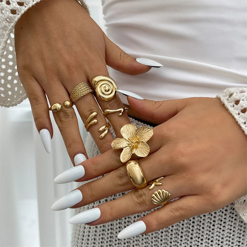 Geometric Petal Flower Gold Jewelry for Women, Fashion Design Rings in Set, Party Girl Cool Punk Design Rings, Bohemian Vintage Design Rings in Set