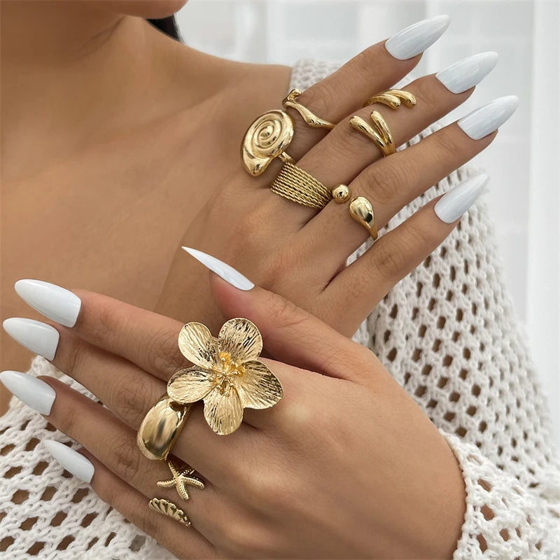 Geometric Petal Flower Gold Jewelry for Women, Fashion Design Rings in Set, Party Girl Cool Punk Design Rings, Bohemian Vintage Design Rings in Set
