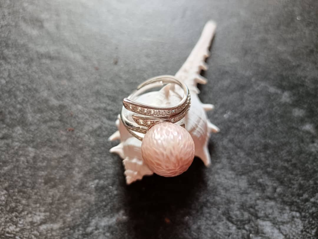 Starlit Edge Purple Pearl Ring