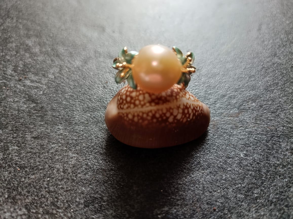 Forestry Golden Pearl Ring