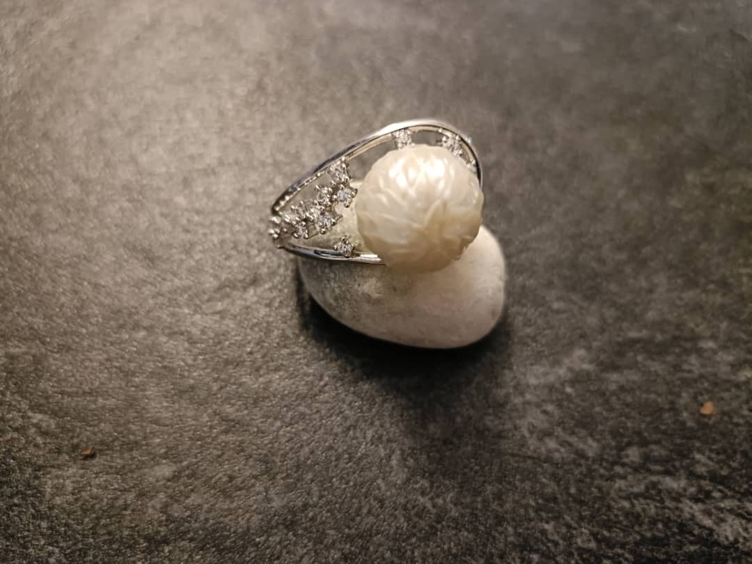 Purity of the Ocean Pearl Ring