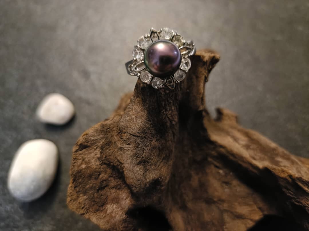 Vintage Black Pearl Ring