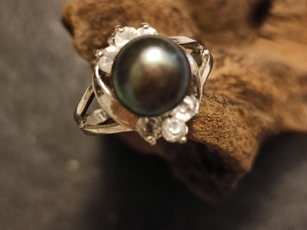 Radiance Black Pearl Ring