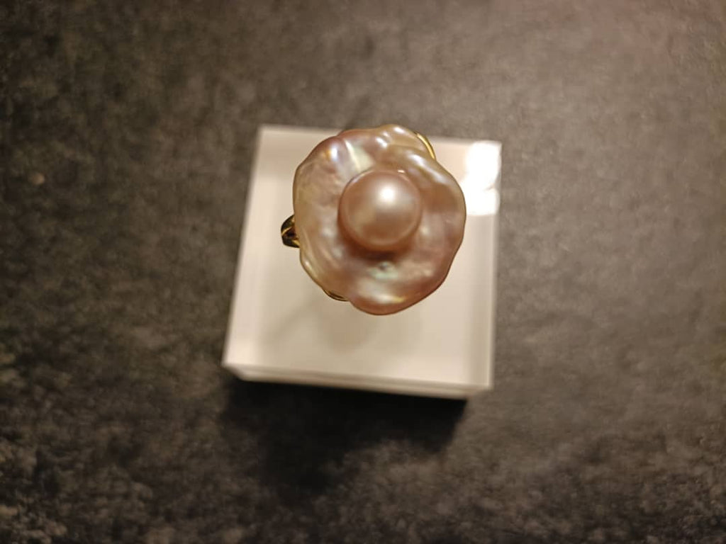 Ocean Grace Light Purplish Pearl Ring