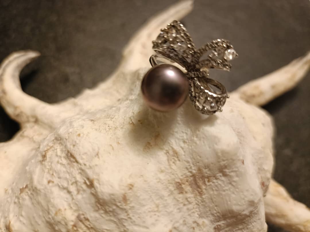 Vintage Grey Pearl Ring