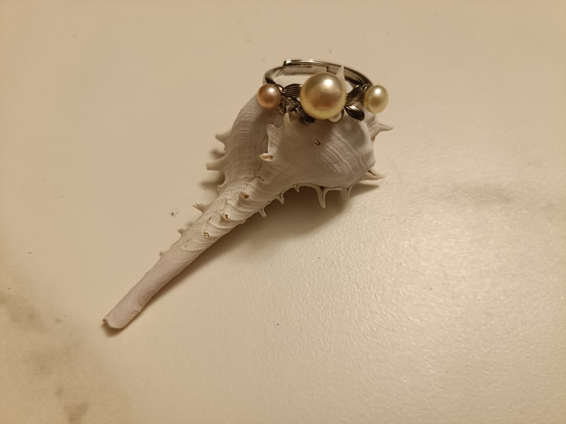 Triple Pinkish Golden Shineth Pearl Ring