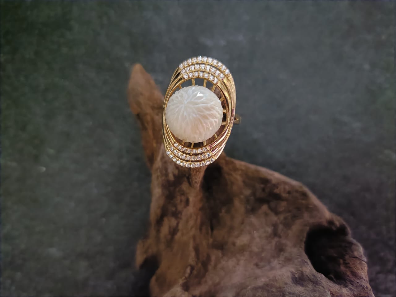 Antique Moon Pearl Ring