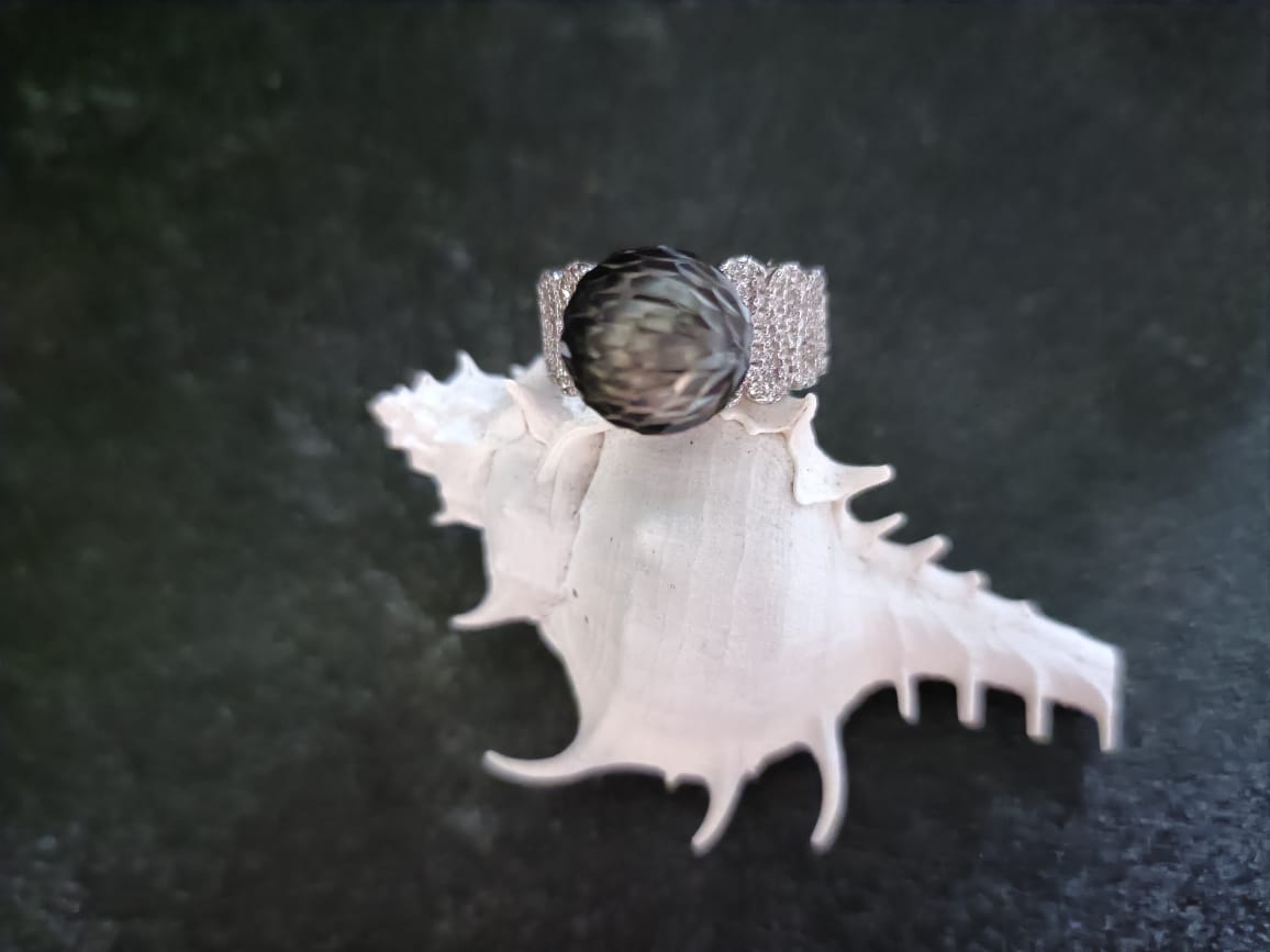 Vintage Glow Black Pearl Ring