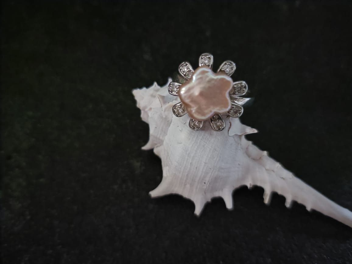 Starlit Vintage Pearl Ring