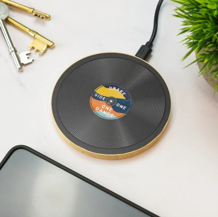 Novelty Eco-Style Smartphone Gift Wireless Charger - Decoration Tech Accessory